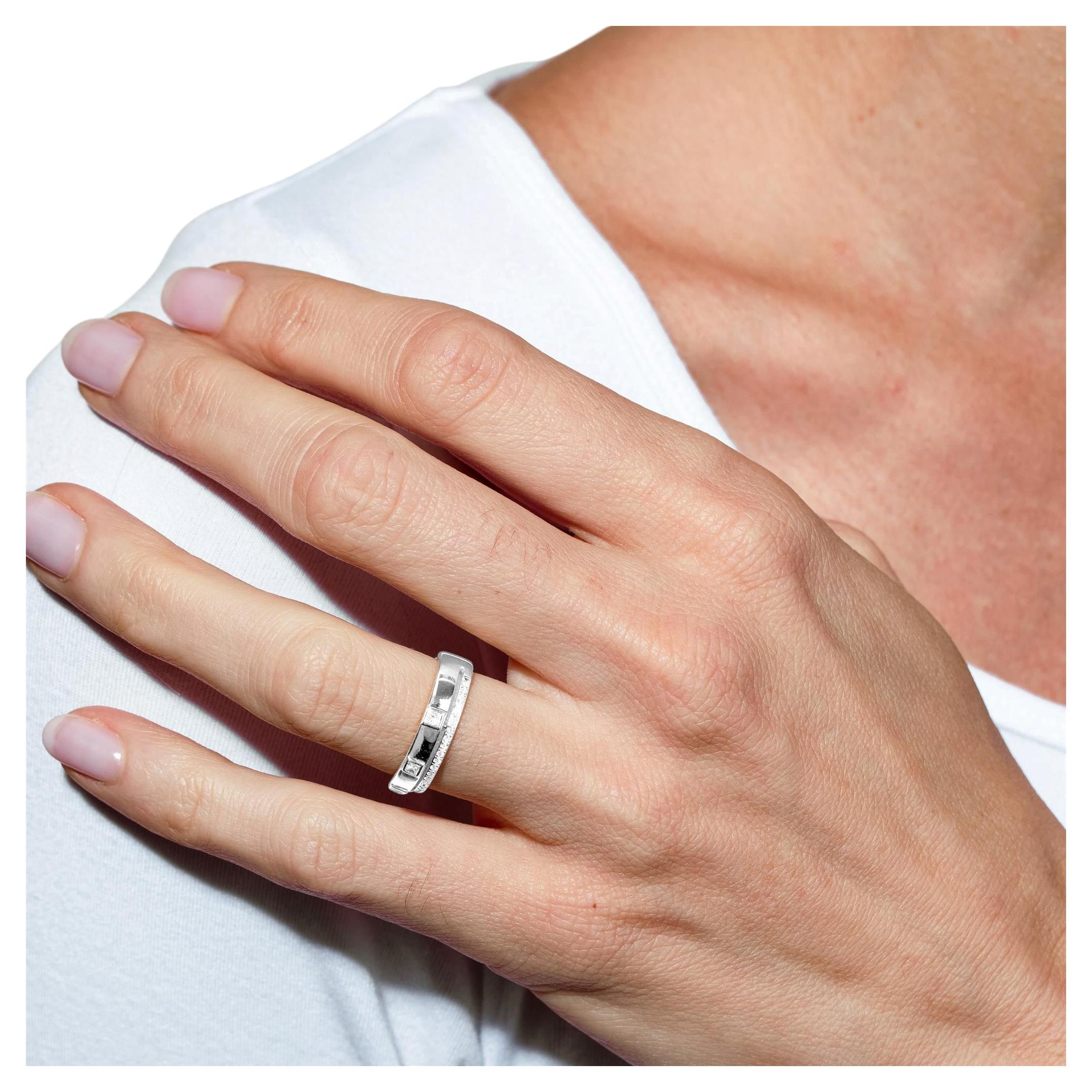 Gemistry 14K White Gold Round Diamond Band Ring, .24 Carats, Sizes 6 to 8