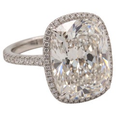 8 Carat G VS1 Cushion Brilliant Diamond White Gold Ring