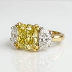 4.03 Carat Fancy Yellow VS1 Cushion Modified Brilliant Diamond Yellow and White