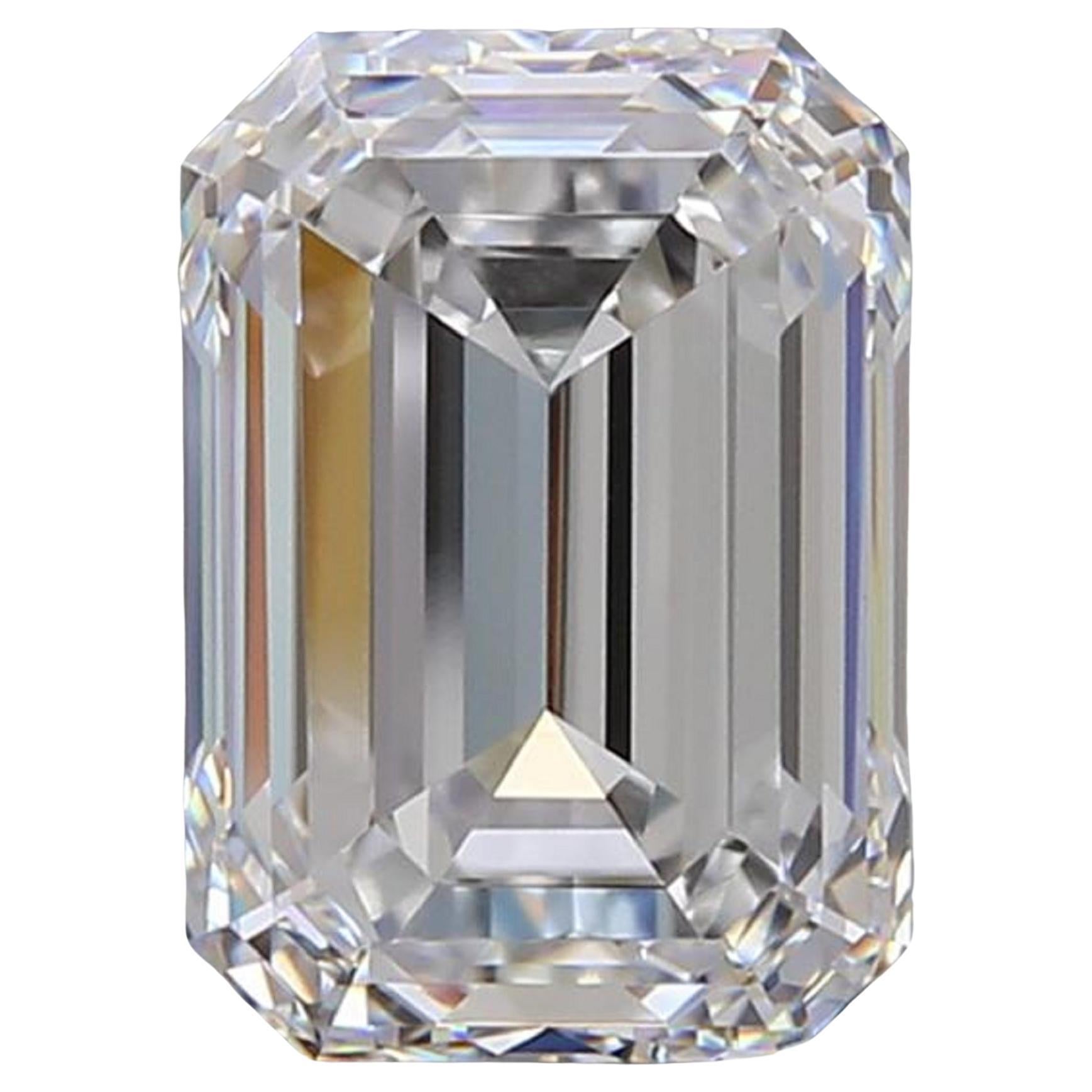 FLAWLESS TYPE IIA "GLOCONDA TYPE" GIA Certified 5.01 Carat Emerald Cut Diamond 