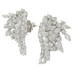 18 Karat Weißgold Ohrringe mit Diamanten im Marquise- und runden Brillantschliff