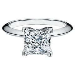 Anello di fidanzamento Tiffany & Co. da 1 carato con taglio a principessa