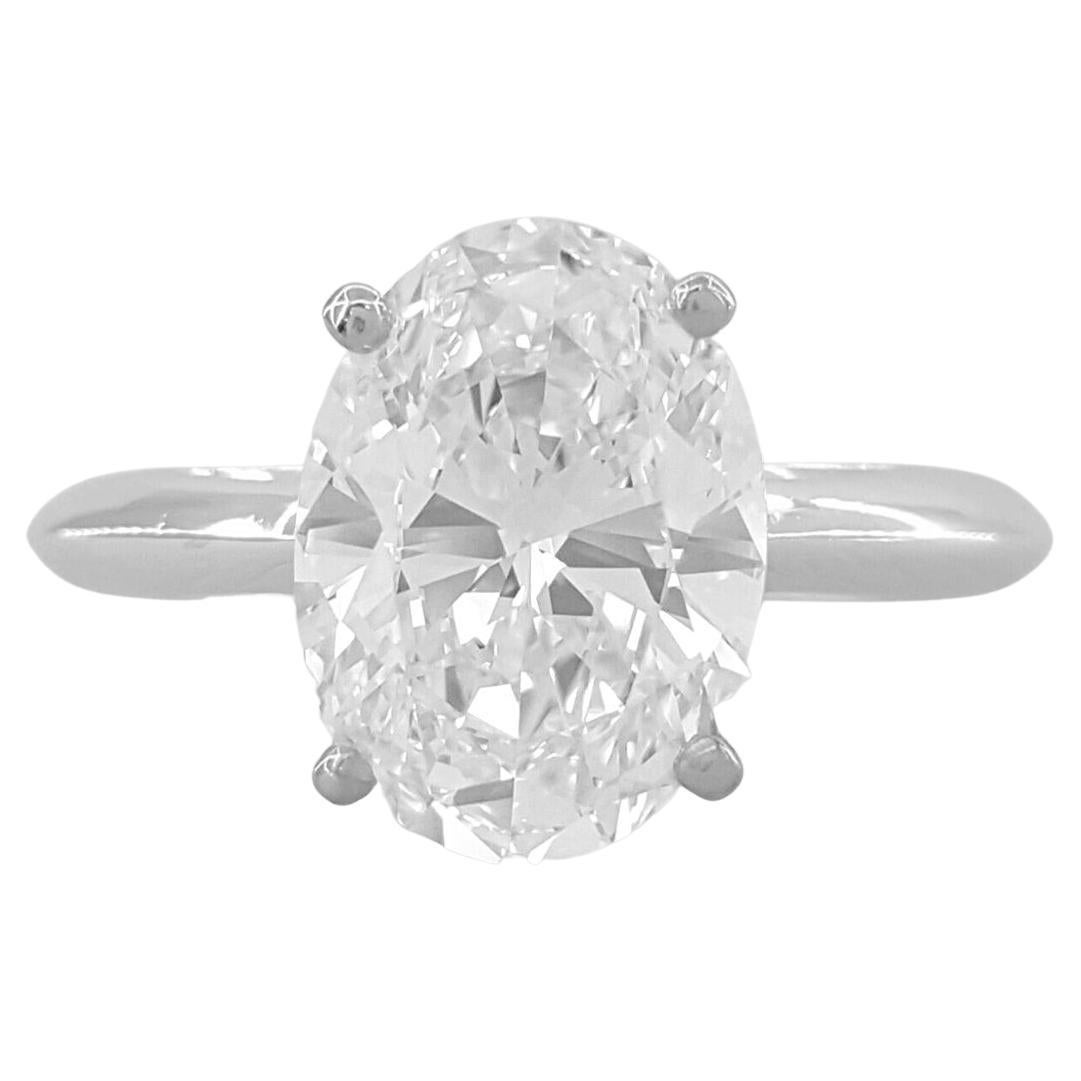 Tiffany & Co. Platinum 2 Carat Oval Cut Diamond Solitaire Engagement Ring