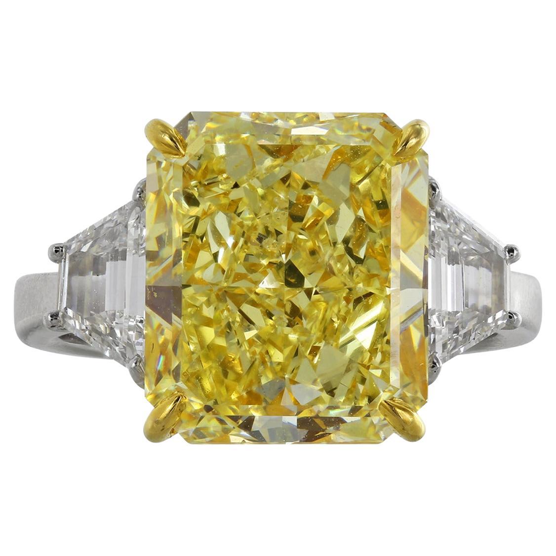 GIA Certified 6 Carat Fancy Yellow Radiant Cut Platinum Ring For Sale