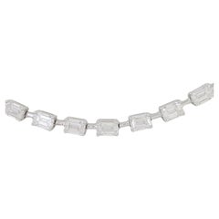  7 Karat Smaragd Brillantschliff Diamant-Halskette mit Linie 