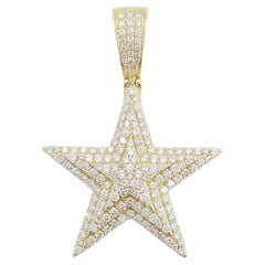 A 2.3 ct Total Weight Round Brilliant Cut Diamond Star Pendant 