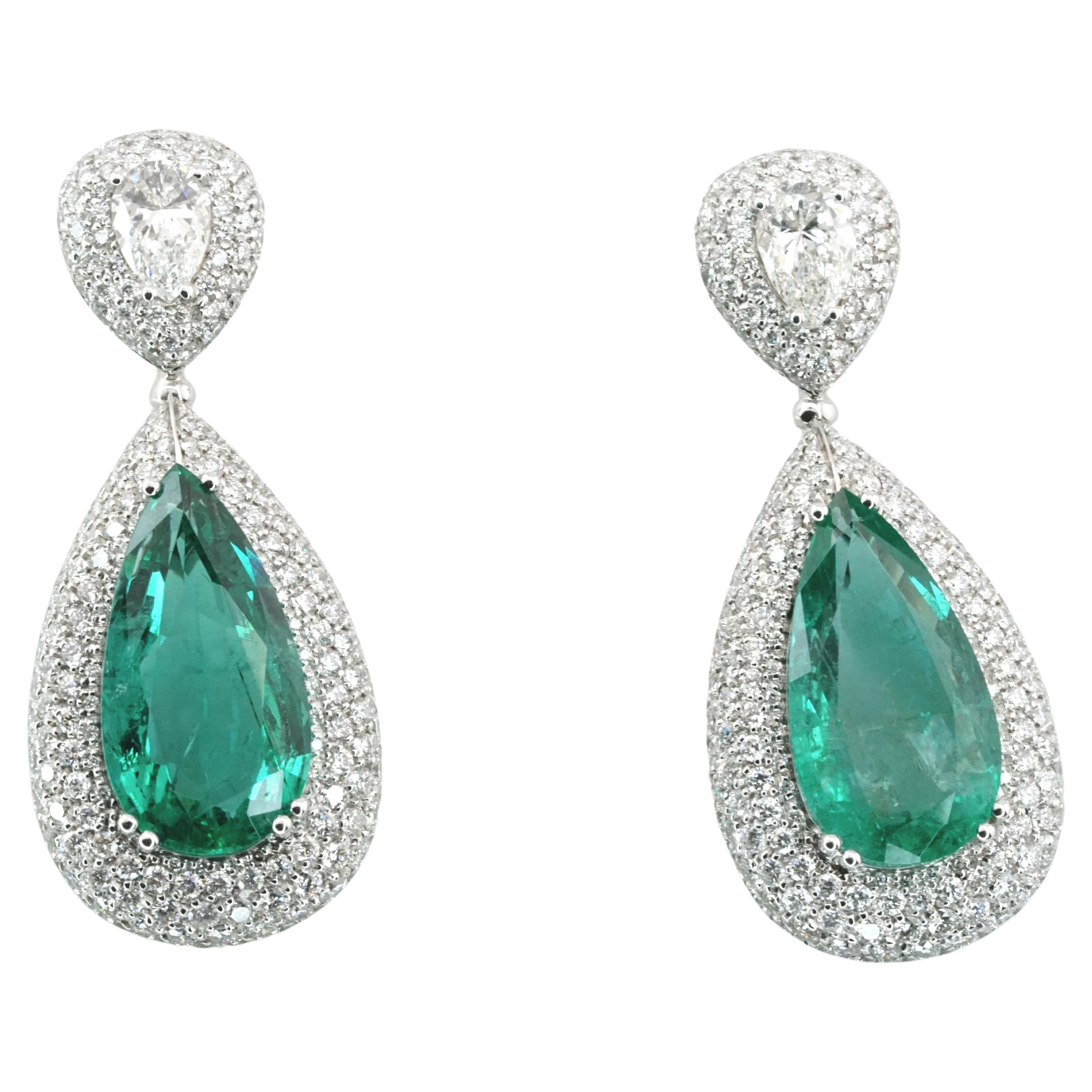 IGI and GIA Certified 13 Carat Pear Cut Green Emerald Diamond Earrings For Sale