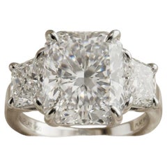 Anello in platino con diamante da 3,01 carati, taglio Radiant, colore E, purezza VVS2, certificato GIA