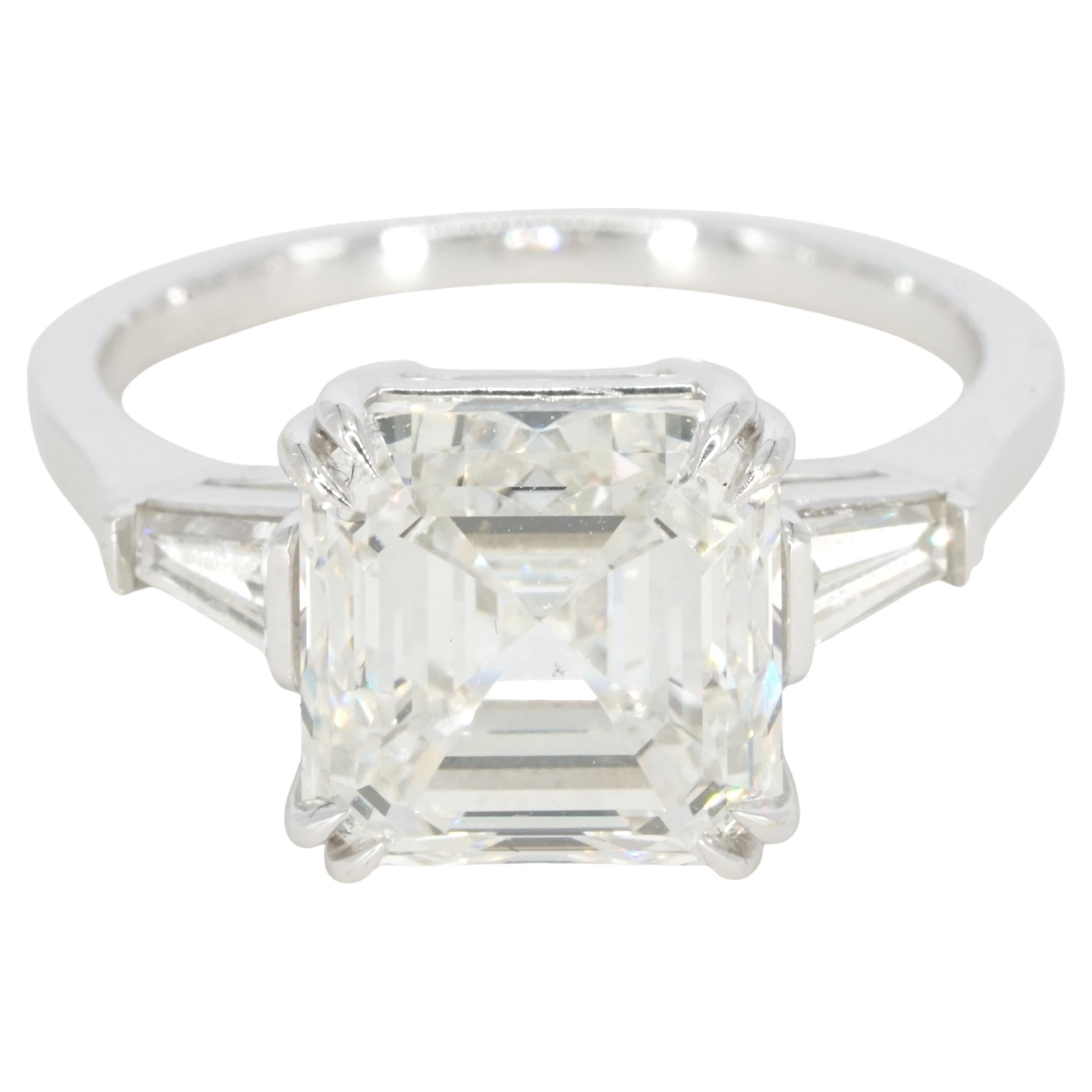 Bague exCEPTIONnelle certifiée GIA 5 carats VS2 en diamant taille Asscher
