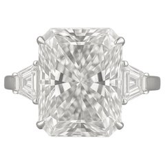 Verlobungsring aus Platin mit GIA-zertifiziertem 4 Karat langem Diamanten im Strahlenschliff