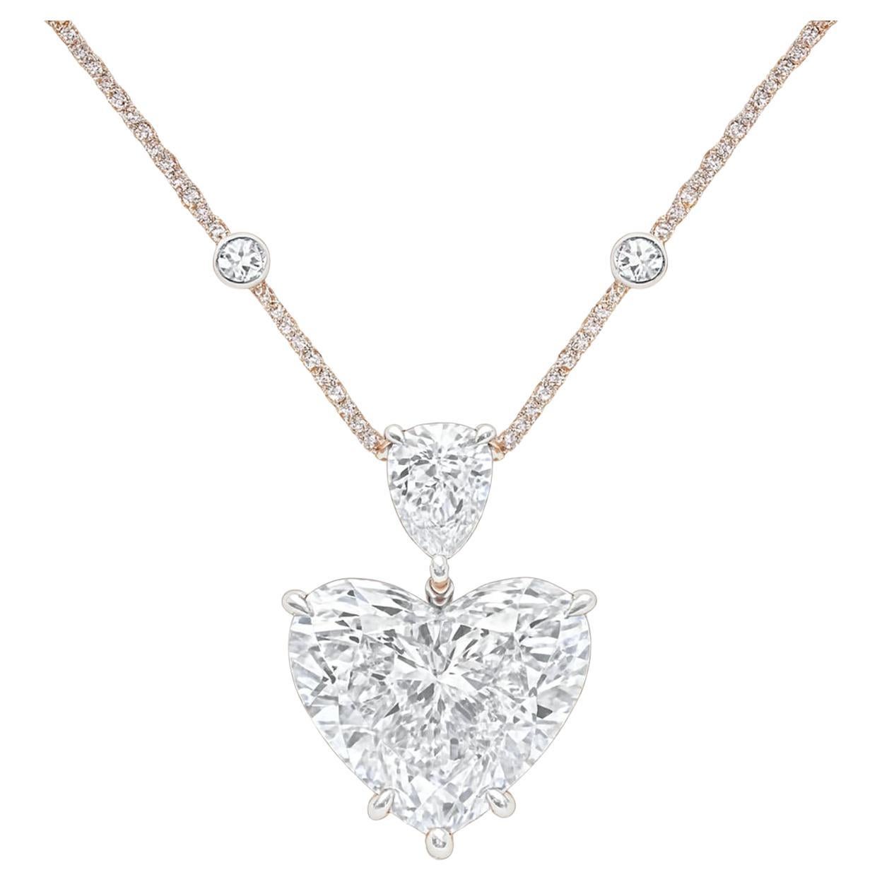 Collier pendentif en or blanc 18 carats avec diamants en forme de cœur de 5,40 carats certifiés GIA