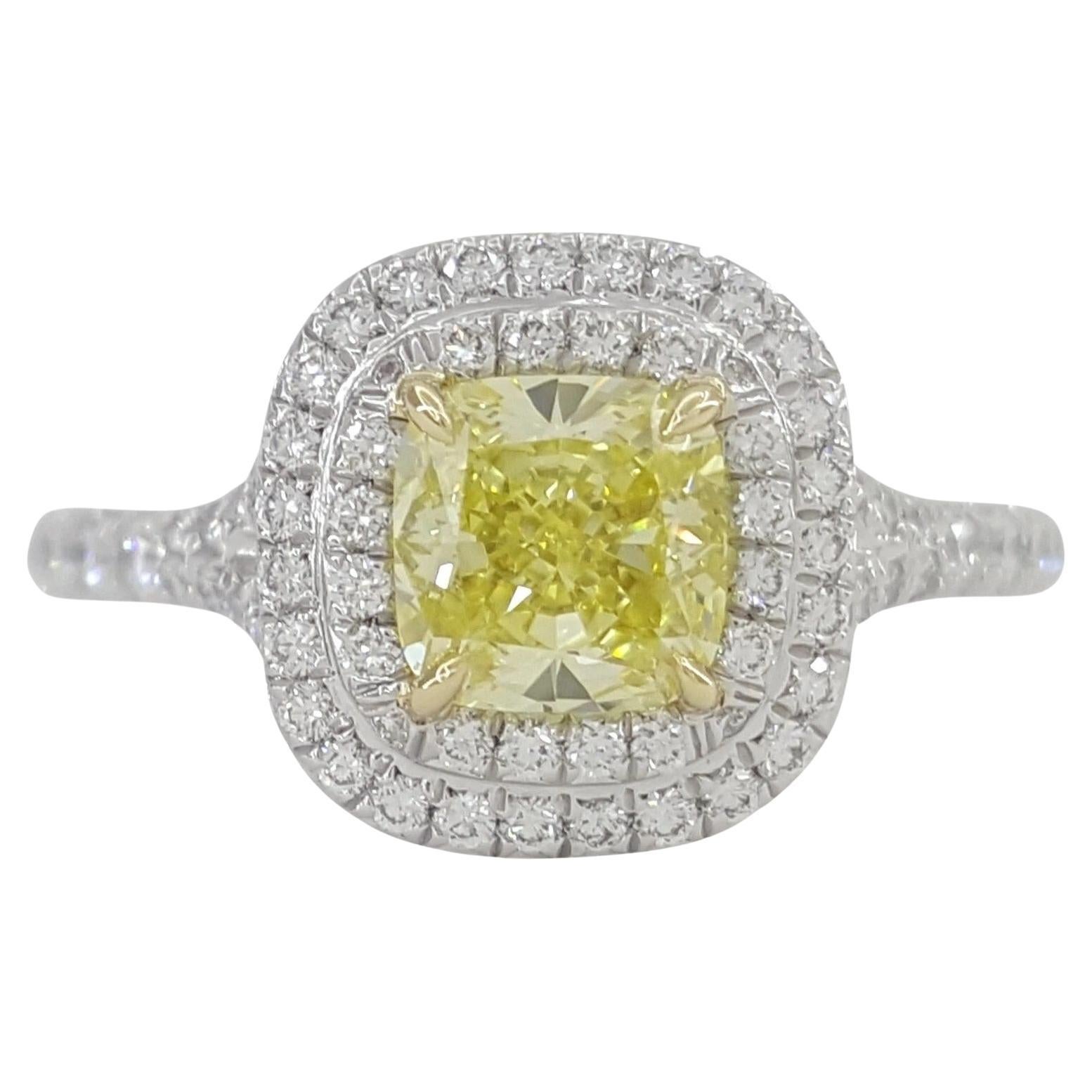 Tiffany & Co. Soleste Kissenschliff Doppel Halo Fancy Intense Gelber Diamantring