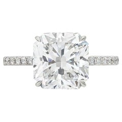 Tiffany & Co. Round Brilliant Diamond Platinum Engagement Ring