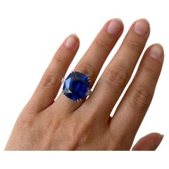 Tiffany & Co. GIA Certified 14 Carat Natural Blue Sapphire Diamond Platinum Ring