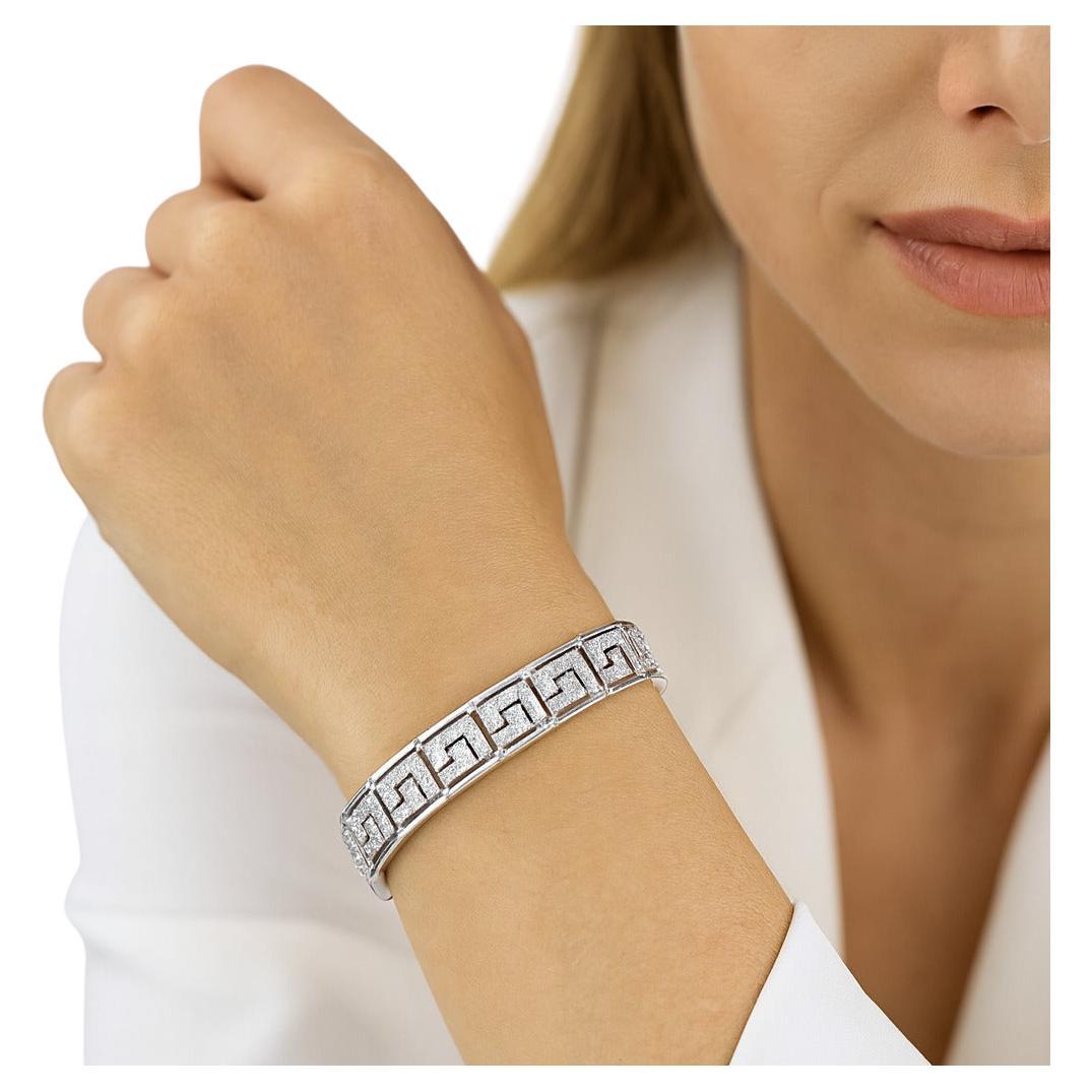 Metallo Oro bianco 14k Peso 21,3 grammi Peso totale dei carati 2,28ct Numero articolo 239 in vendita
