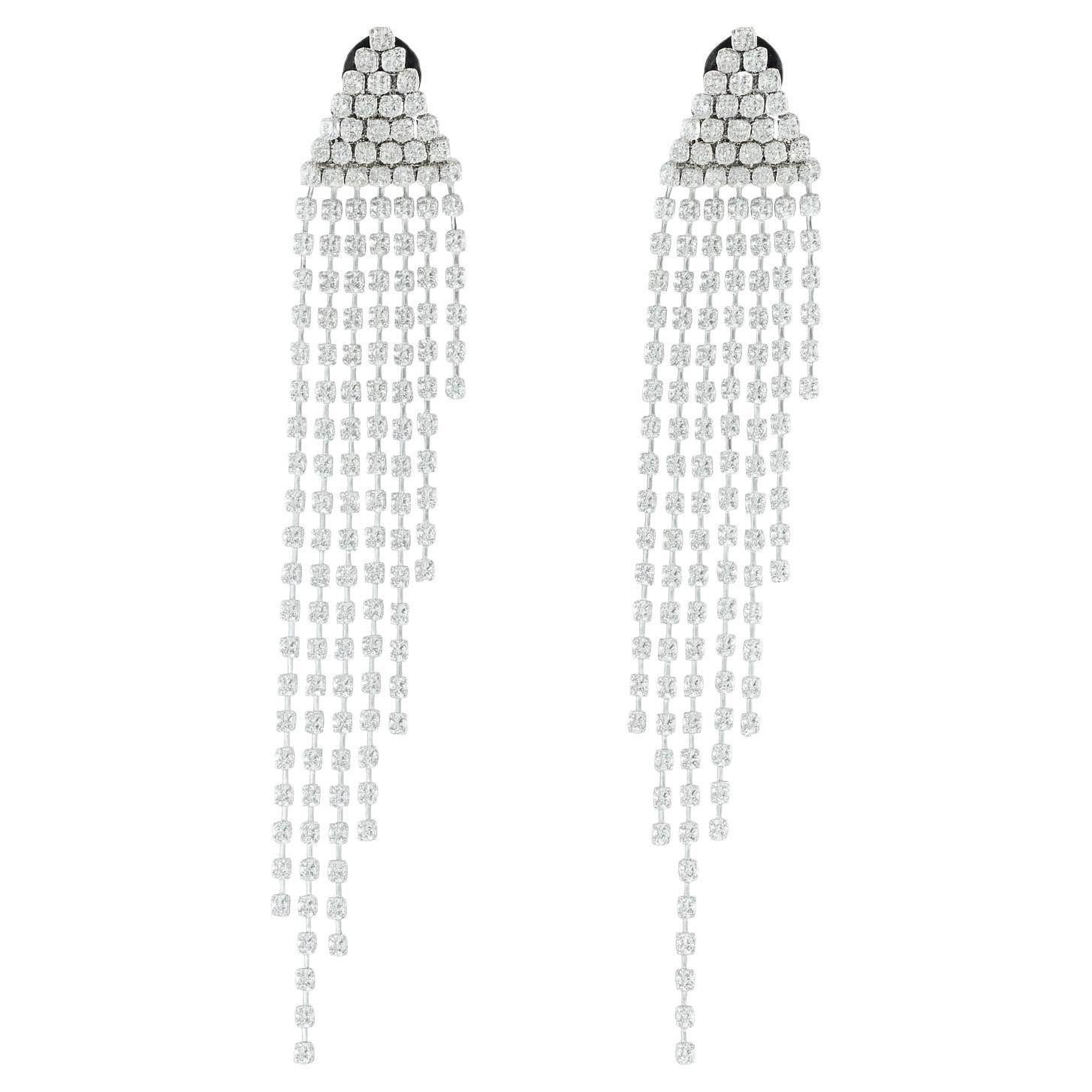 Orecchini a goccia con diamanti in oro bianco 18 carati Chandelier da 16 carati