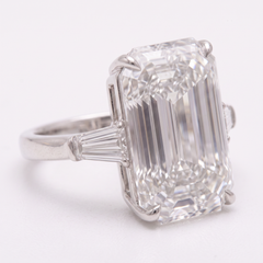 Exceptional GIA Certified 8 Carat Emerald Cut Diamond D Color Flawless Clarity
