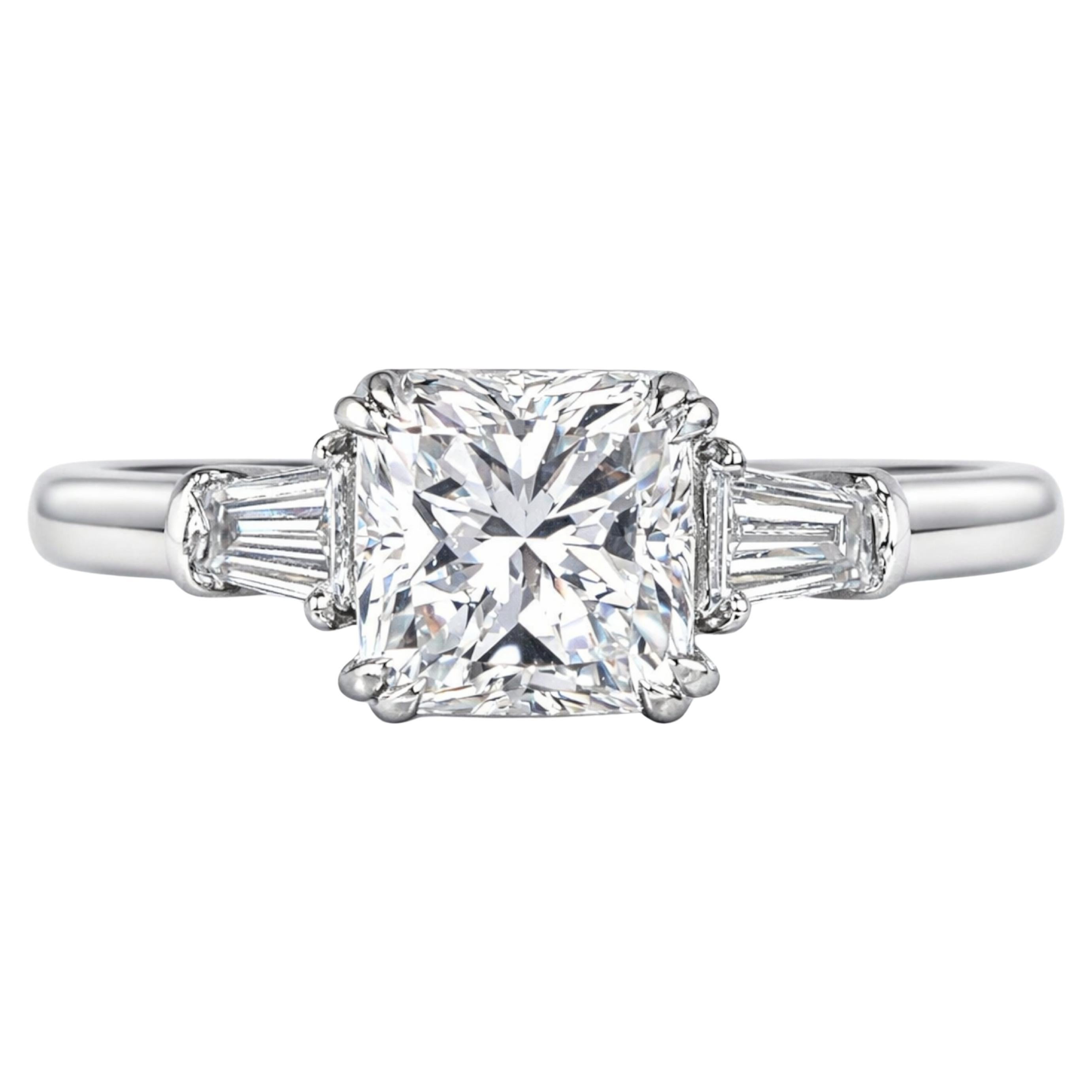 Harry Winston Radiant Cut Diamond Engagement Ring en venta