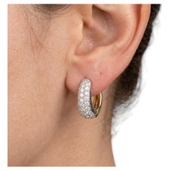 Sonia B – 2-Karat-Diamant-Ohrringe im J-Hoop-Huggie-Stil aus zweifarbigem 18-karätigem Gold