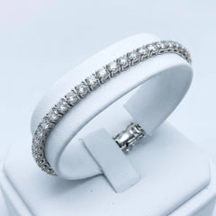 Bracciale tennis con diamanti da 9,35 carati in oro bianco 18k