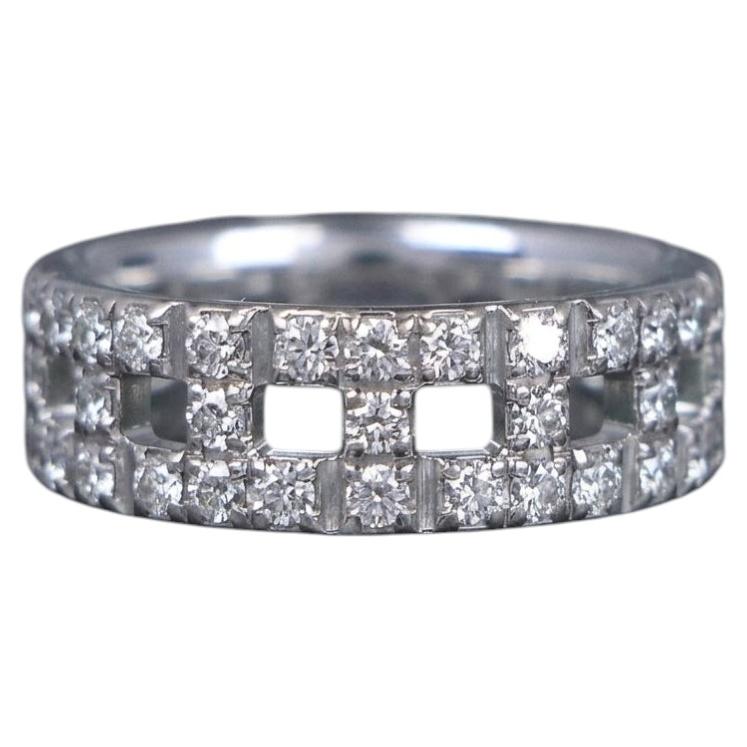 Anello True T con diamanti in oro bianco 18 carati di Tiffany & Co.