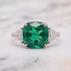 5.54 Carat GRS Certified Colombian Vivid Green Emerald Diamond Three Stone Ring