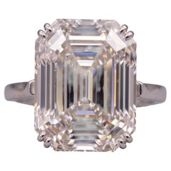 GIA Certified 8.2 Carat Flawless Emerald Diamond White Gold Ring