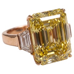 GIA Certified 11 Carat Fancy Yellow VS2 Emerald Diamond Rose Gold Ring