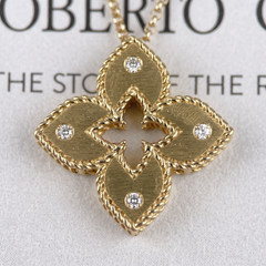 Roberto Coin 18K Yellow Gold Venetian Princess Diamond Pendant Necklace