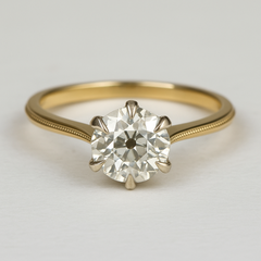 Anello in oro giallo con diamante Old European da 1 carato, G VVS2