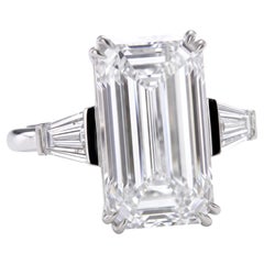 GIA Certified 9 Carat F VS2 Emerald Cut Diamond Platinum Ring