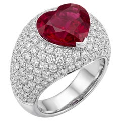 2.51 Carat vivid red (GRS type "pigeon's blood") heart Diamond White Gold Ring