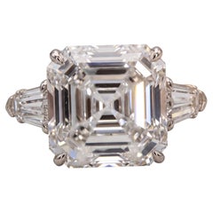 4.01 Carat E VS1 Square Emerald Cut Diamond Yellow and White Gold Ring