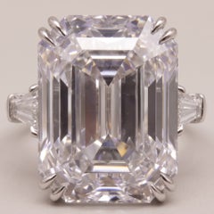 Platinring mit einem Diamanten im Smaragdschliff, 28,85 Karat, Farbe D, lupenrein