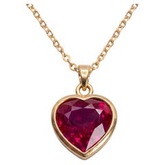 1.51 Carat Red Heart Ruby Yellow Gold Necklace