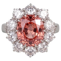 Anello con zaffiro Padparadscha non trattato termicamente da 4,58 carati e diamanti, certificato SSEF
