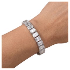Bracciale tennis in platino con diamante taglio smeraldo da 31 carati certificato GIA, 6,75 pollici