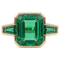 5.14 Carat Green Octagonal Emerald Yellow Gold Ring