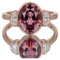 3.05 Carat Orangy-pink Oval Sapphire Rose Gold Ring