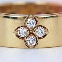 Roberto Coin Love In Verona Diamond 18K Yellow Gold Band Ring
