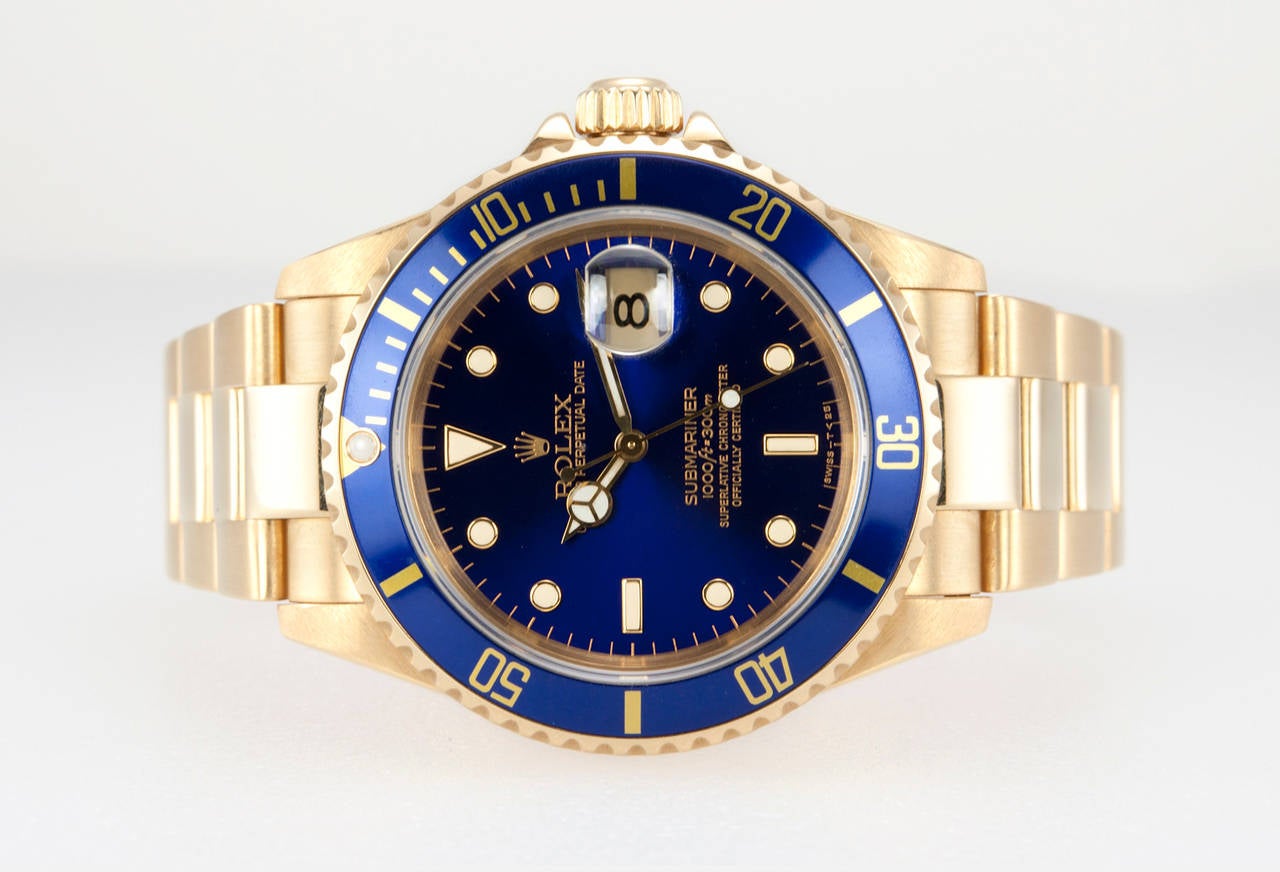 Women's or Men's Rolex Yellow Gold Submariner Wristwatch Ref 16618