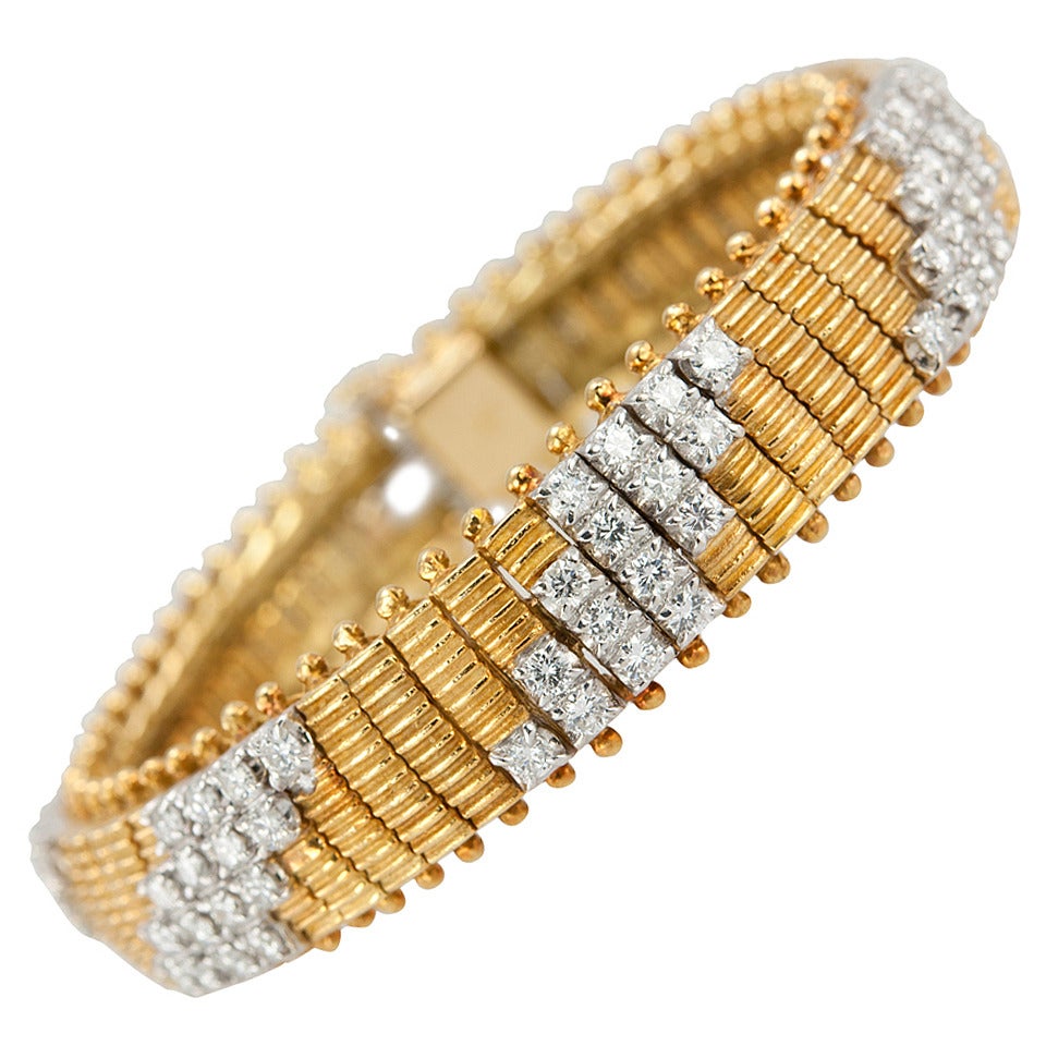 1960s Flexible Diamond Gold Link Bracelet For Sale