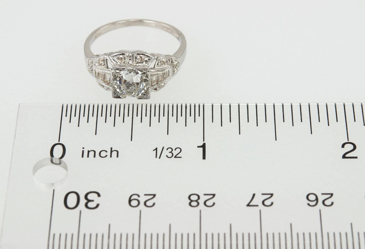  Art Deco 1.06 Carat Old European Cut Diamond Platinum Engagement Ring For Sale 5