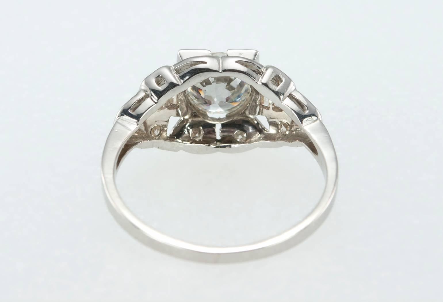  Art Deco 1.06 Carat Old European Cut Diamond Platinum Engagement Ring For Sale 2