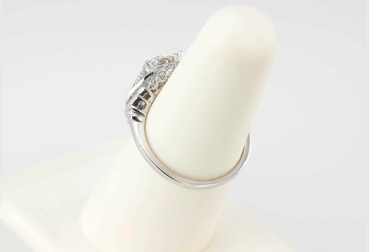 Art Deco 1.12 Carat Old European Cut Diamond Platinum Engagement Ring 5