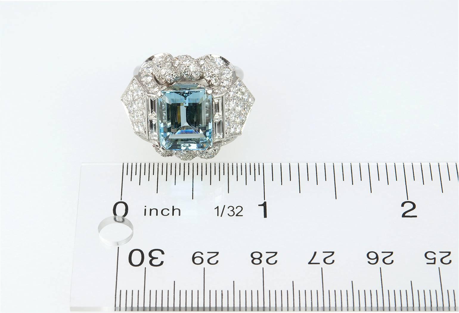 1960s Aquamarine Diamond Platinum Ring For Sale 4