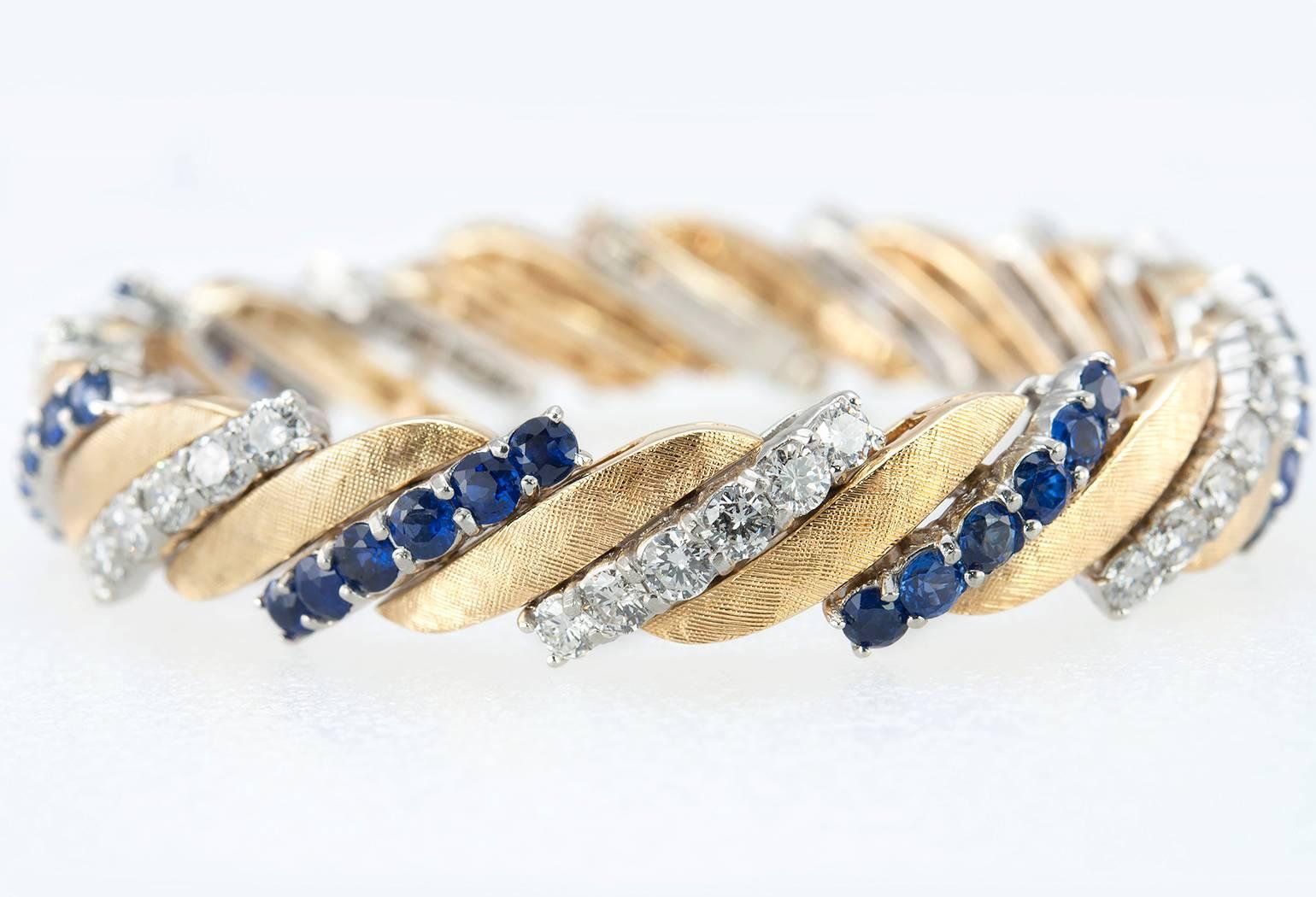 1960s Sapphire Diamond Gold Link Bracelet In Excellent Condition For Sale In Los Angeles, CA