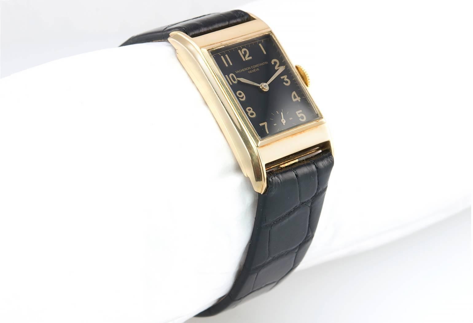 Vacheron & Constantin 18K Gold Dress Model Wristwatch Circa 1940s In Excellent Condition For Sale In Los Angeles, CA