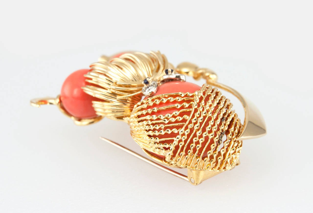 Women's or Men's 1960s Coral Gold Sultan Brooch