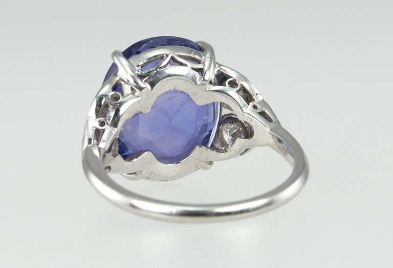 Color Change Sapphire Ring In Good Condition In Los Angeles, CA